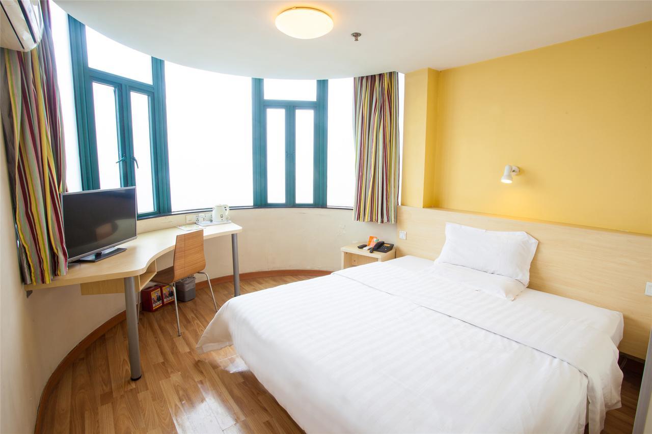 7Days Inn Shantou Coach Terminal Huang He Road Ngoại thất bức ảnh